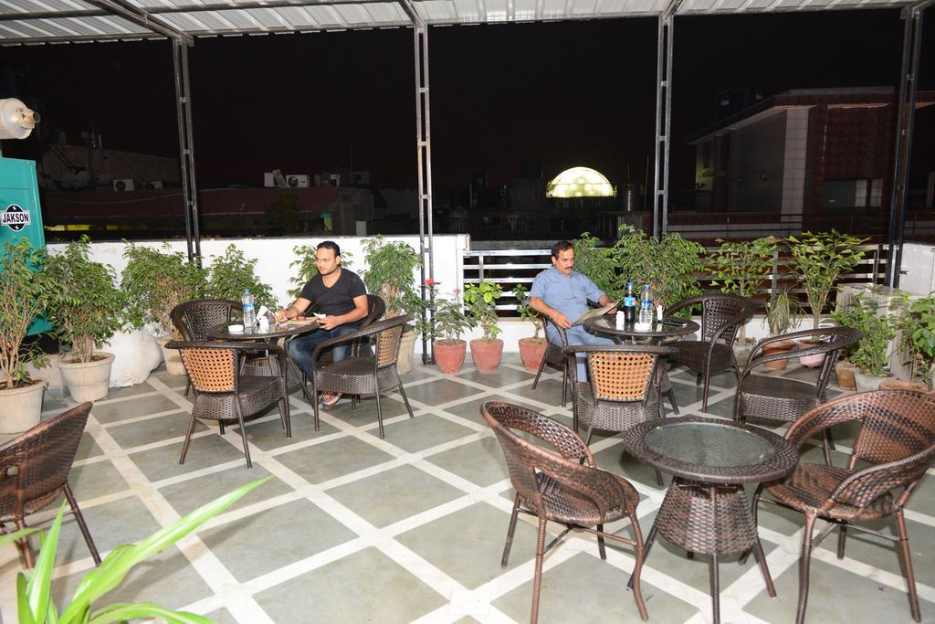 Hotel Cabana @ Pahar Ganj New Delhi Exterior foto